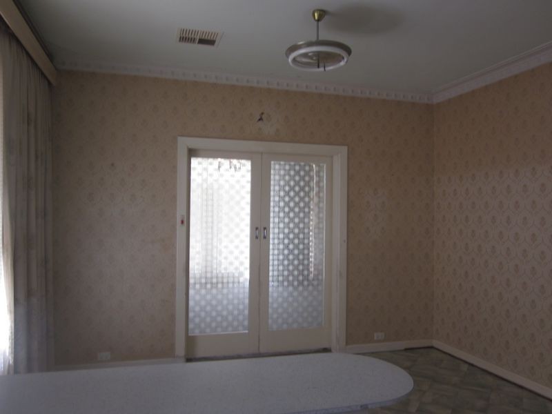 4 Tyrie Street, Findon SA 5023