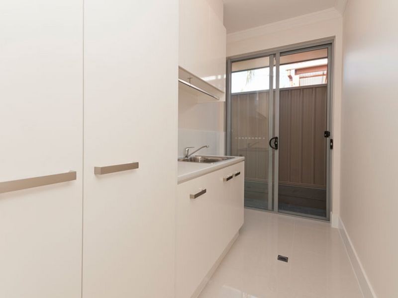 10A Yamba Grove, West Lakes Shore SA 5020