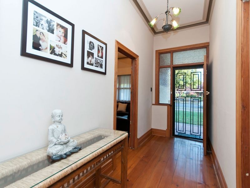 35 Rowell Cres, West Croydon SA 5008