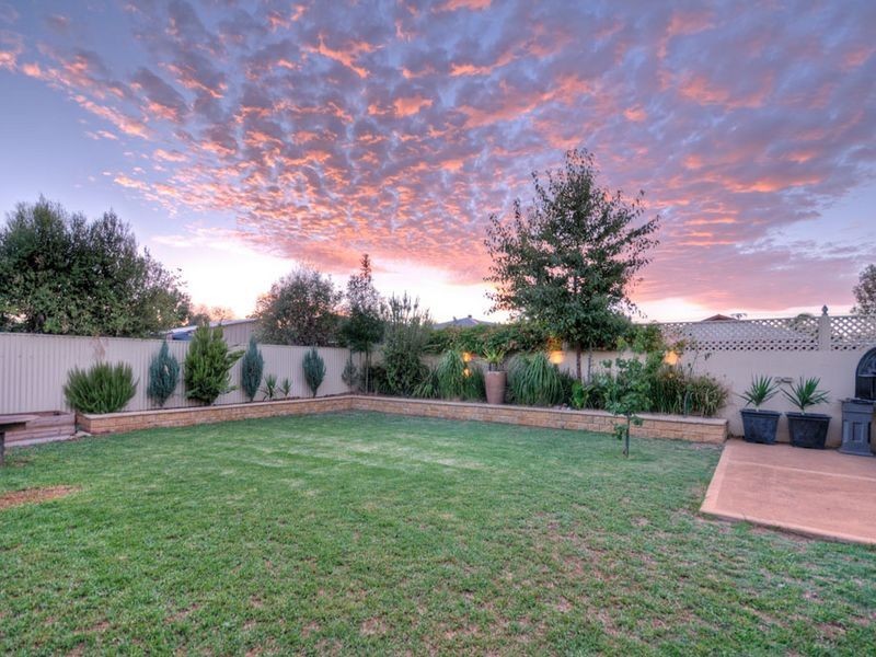 35 Rowell Cres, West Croydon SA 5008