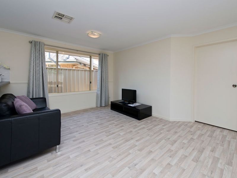 11 Springwood Ave, Parafield Gardens SA 5107