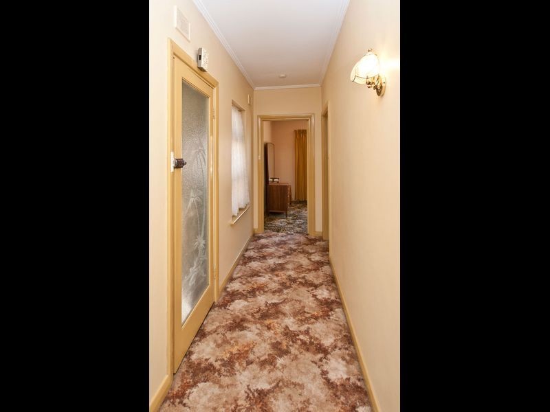 260 Findon Rd, Findon SA 5023