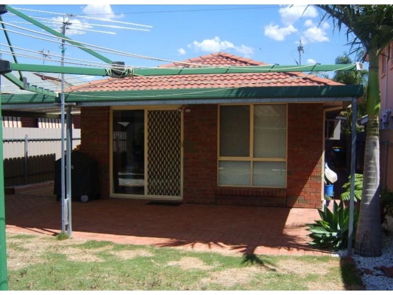 9 Playford Road, Newton SA 5074