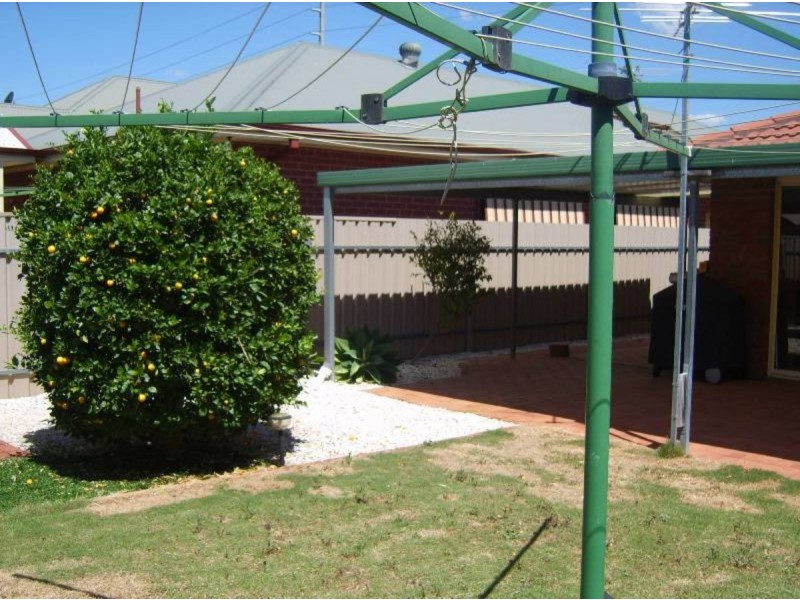 9 Playford Road, Newton SA 5074