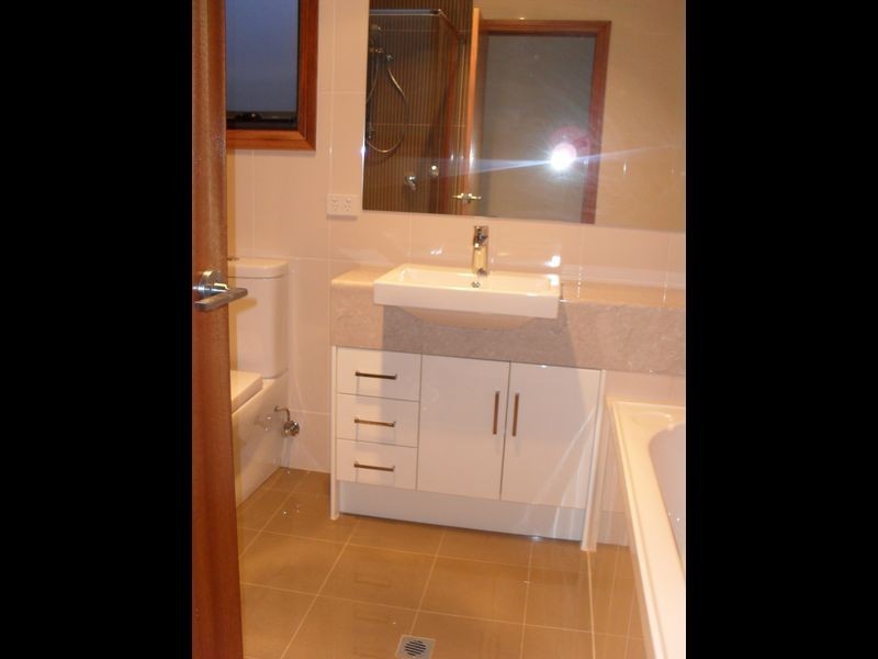 8 Hawker Street, Bowden SA 5007