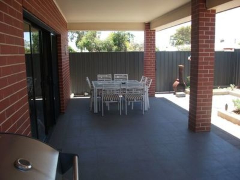62A Room 4 Addison Road, Pennington SA 5013