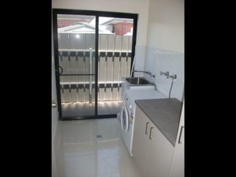 62A Room 4 Addison Road, Pennington SA 5013