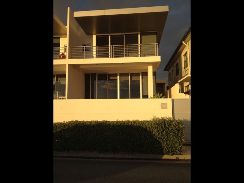319 Esplanade, Henley Beach SA 5022