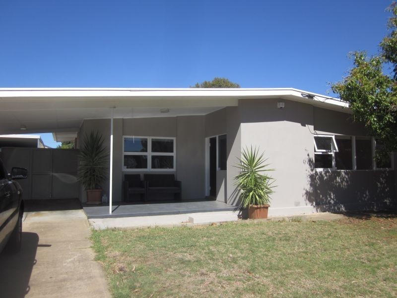 18 Laidlaw Street, Henley Beach SA 5022