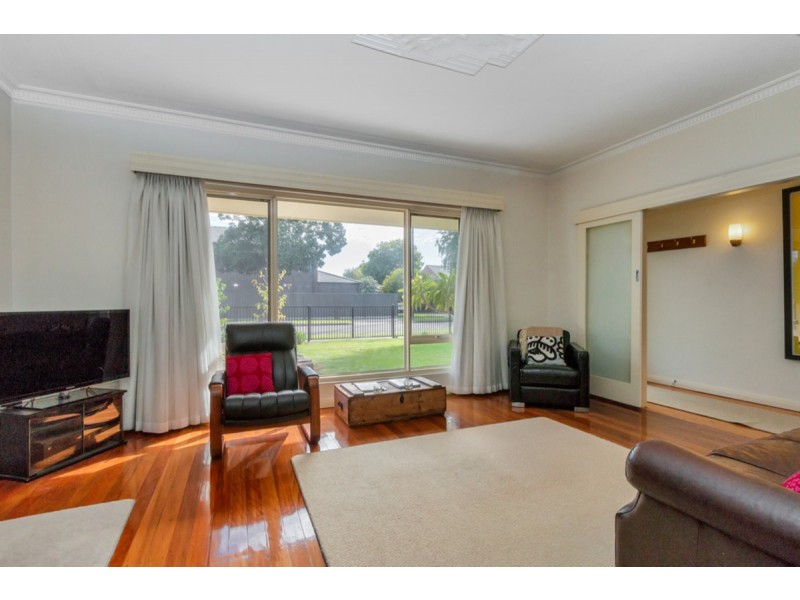 6 Oliver Avenue, Fulham Gardens SA 5024