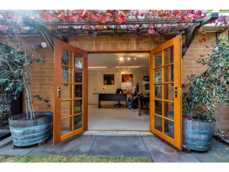 6 Oliver Avenue, Fulham Gardens SA 5024