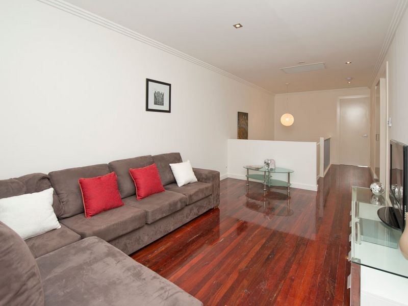 19 Bridgman Rd, Findon SA 5023