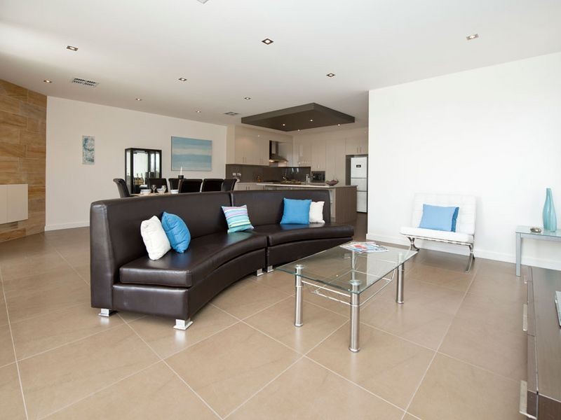 19 Bridgman Rd, Findon SA 5023