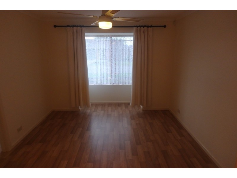2 Royal Close, Findon SA 5023