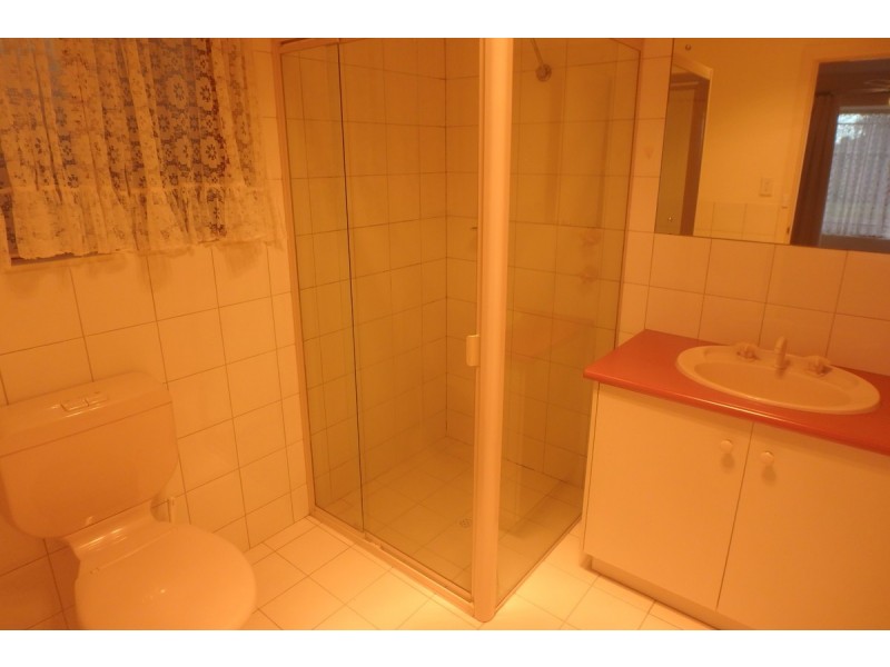 2 Royal Close, Findon SA 5023
