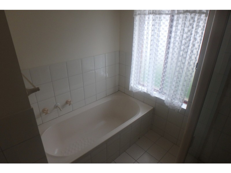 2 Royal Close, Findon SA 5023