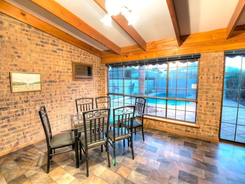 17 Richard St, Findon SA 5023