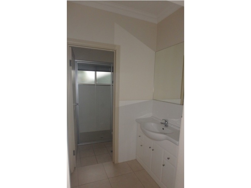 1A Fischer Street, Welland SA 5007