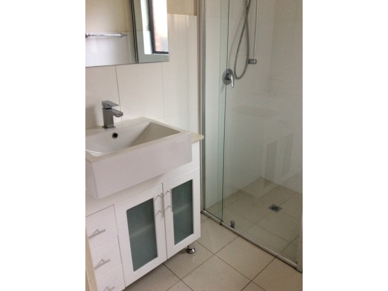 2/1 Butler Street, Pennington SA 5013