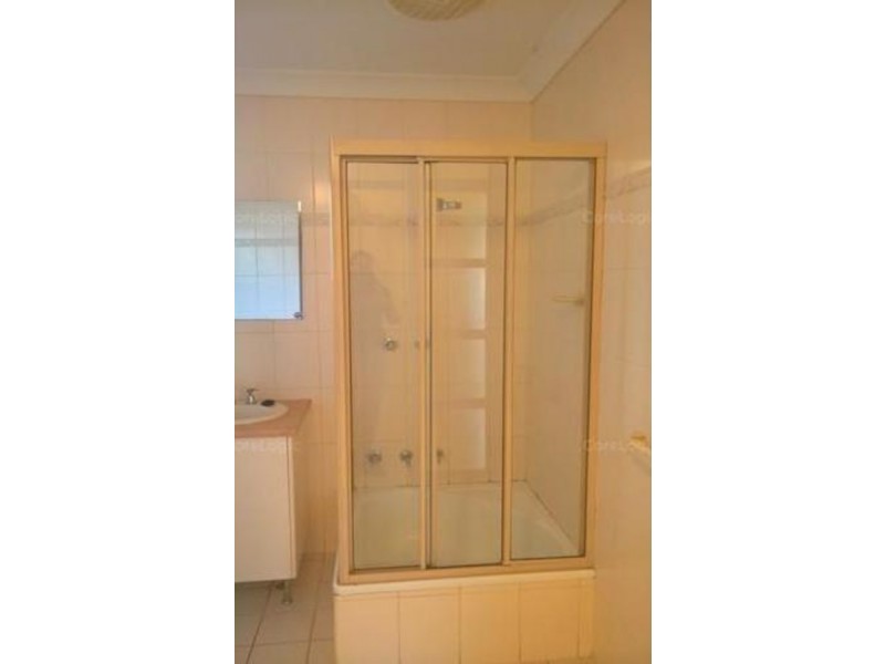 2/4 Saltash Avenue, Christies Beach SA 5165