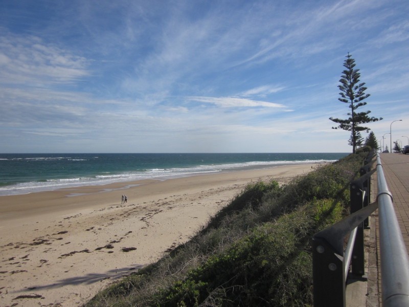 2/4 Saltash Avenue, Christies Beach SA 5165