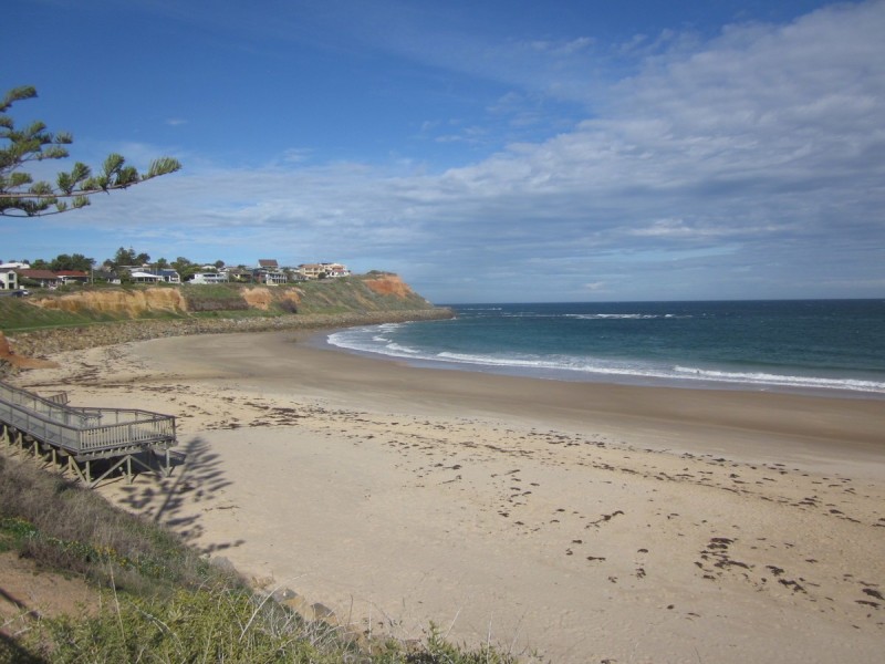 2/4 Saltash Avenue, Christies Beach SA 5165