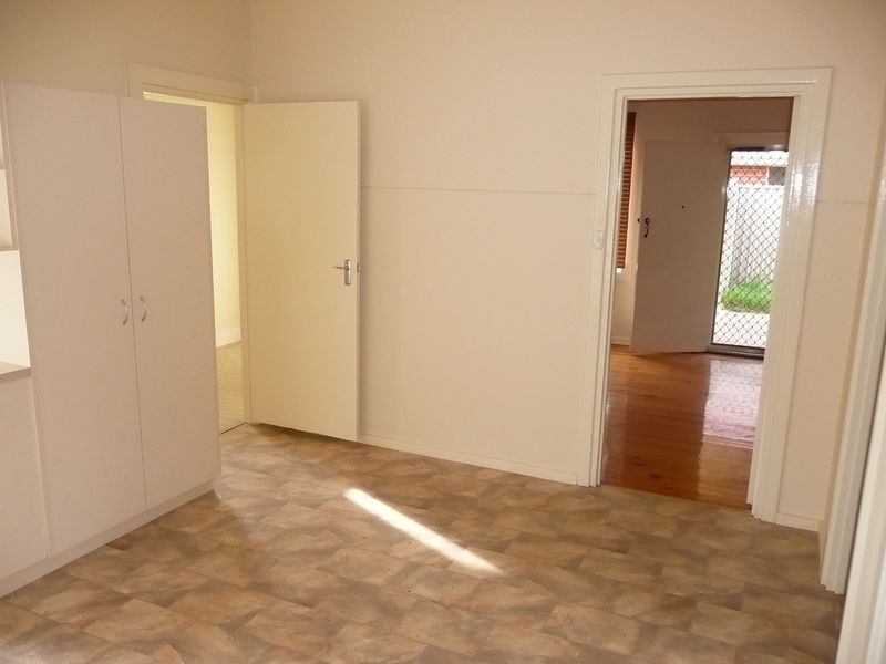 21 Trafford St, Mansfield Park SA 5012