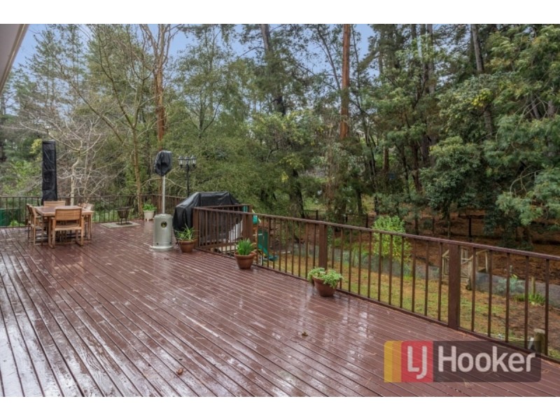 9 Norman Road, Bridgewater SA 5155