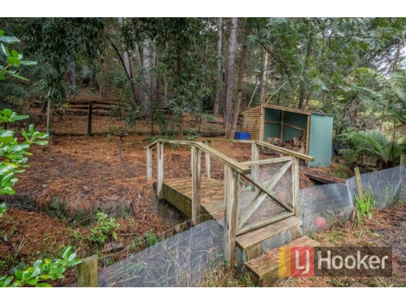 9 Norman Road, Bridgewater SA 5155