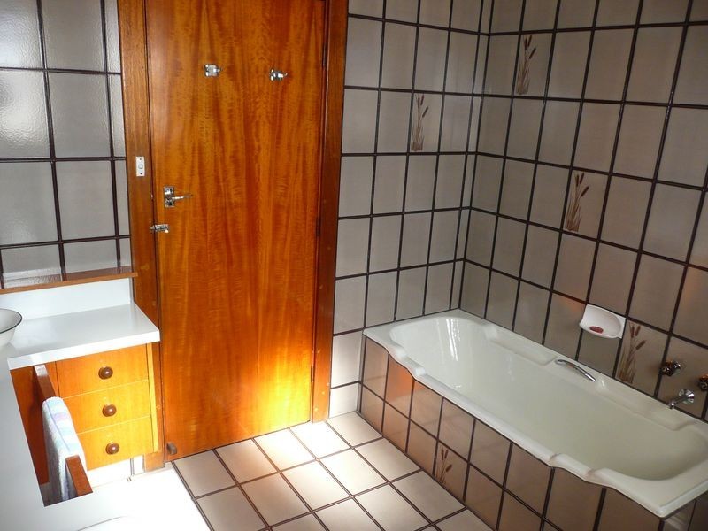 64 Barker Ave, Flinders Park SA 5025