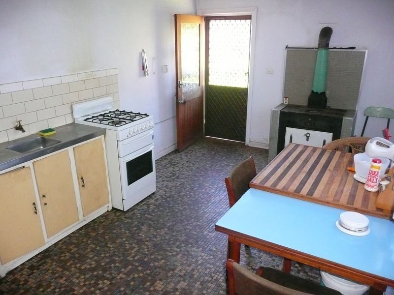 64 Barker Ave, Flinders Park SA 5025