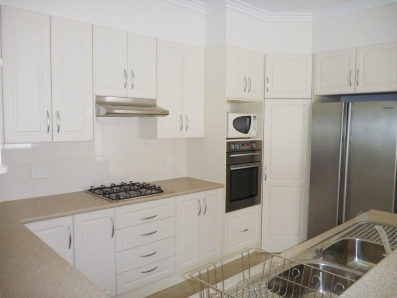 2 Eyre Street, Findon SA 5023