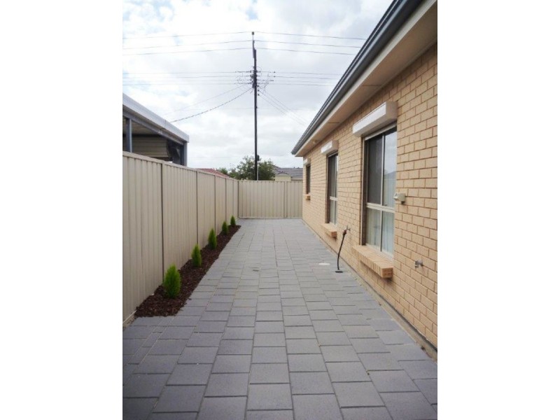 2 Eyre Street, Findon SA 5023