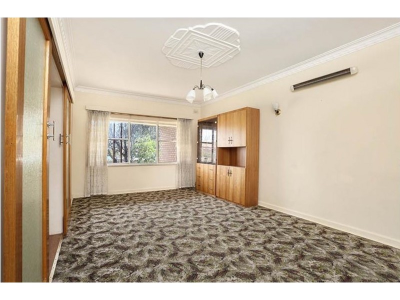 35 Johnson Street, Royal Park SA 5014