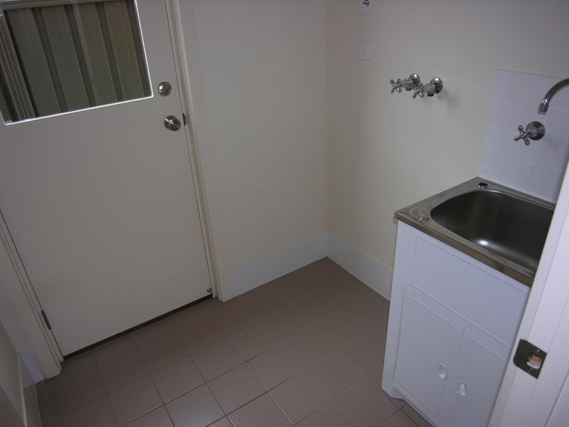 4 Waterton Lane, Mawson Lakes SA 5095