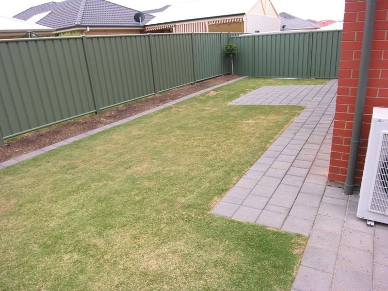 4 Waterton Lane, Mawson Lakes SA 5095