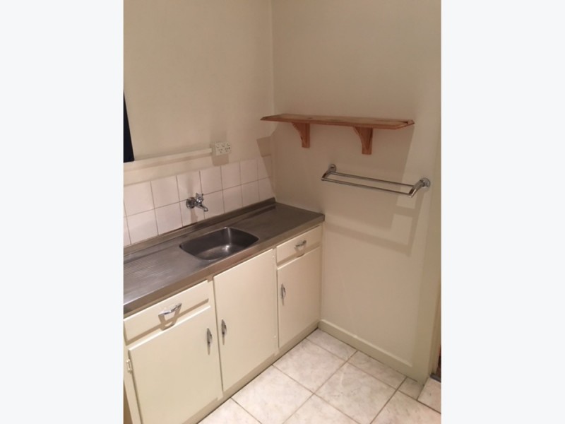 8/39 Woodville Road, Woodville South SA 5011