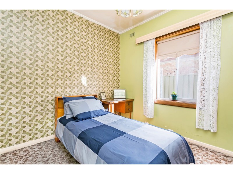 4 Howard Street, Flinders Park SA 5025