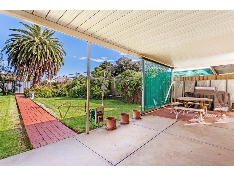 4 Howard Street, Flinders Park SA 5025