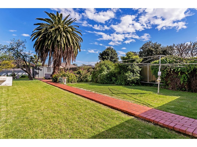 4 Howard Street, Flinders Park SA 5025