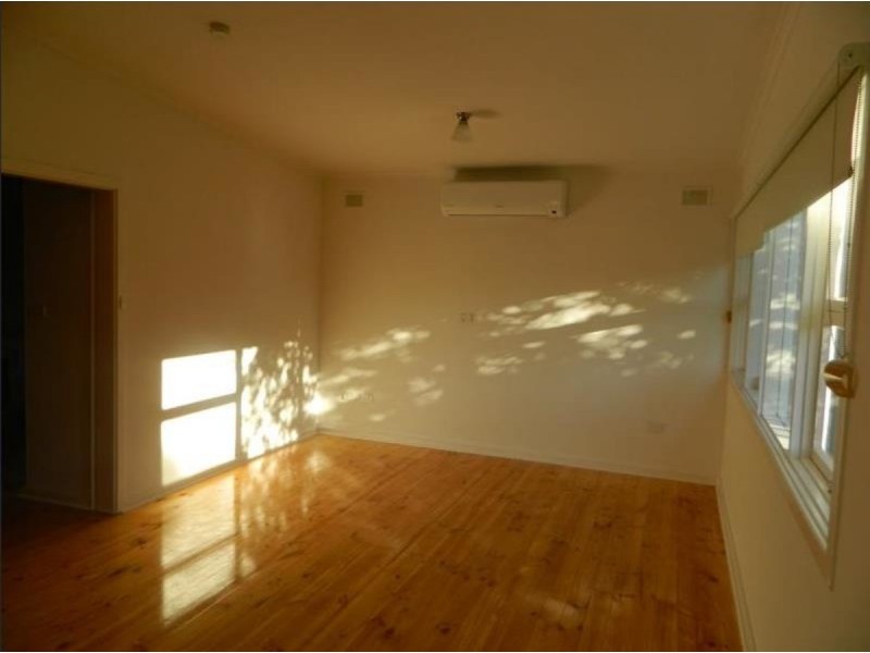 18 Laidlaw Street, Henley Beach SA 5022