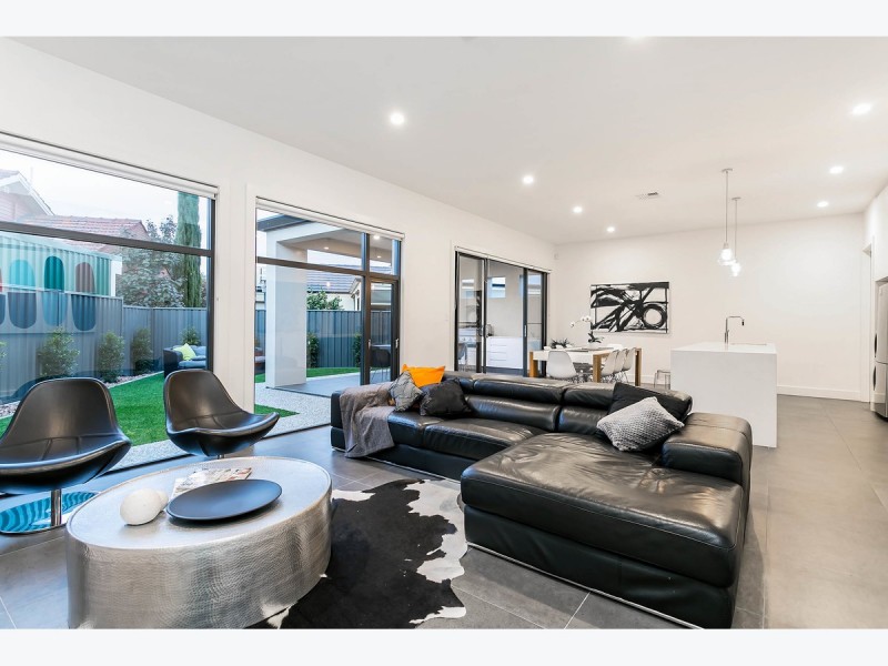 2A Cudmore Terrace, Henley Beach South SA 5022