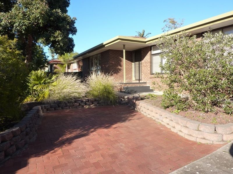 33 Kenneth Road, Morphett Vale SA 5162
