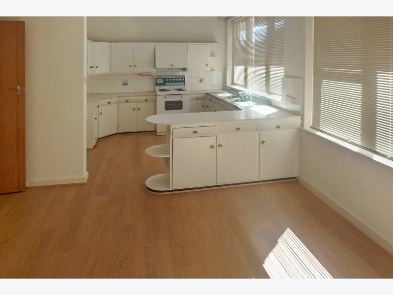 4 Tyrie Street, Findon SA 5023