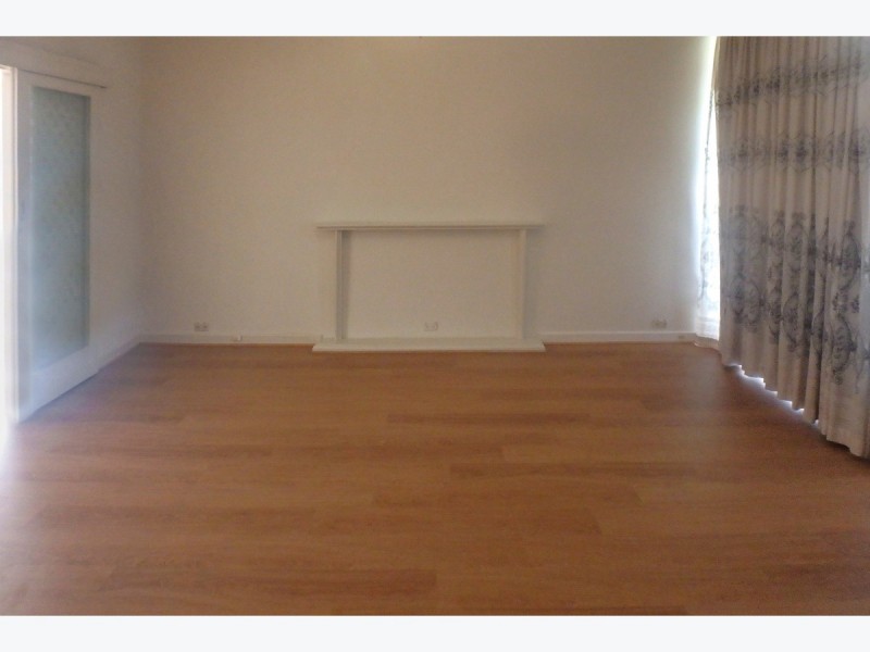 4 Tyrie Street, Findon SA 5023