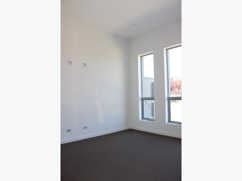 32 Rivett Avenue, Fulham Gardens SA 5024