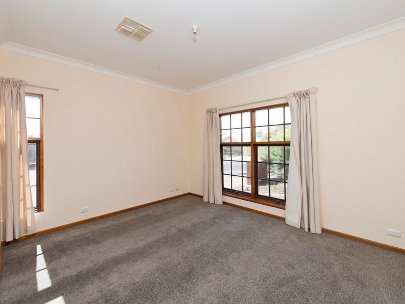 2/630 Seaview Road, Grange SA 5022