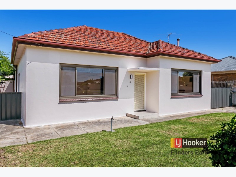 4 Kingborn Avenue, Seaton SA 5023