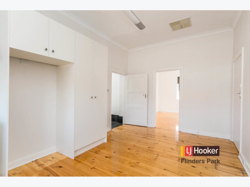 4 Kingborn Avenue, Seaton SA 5023