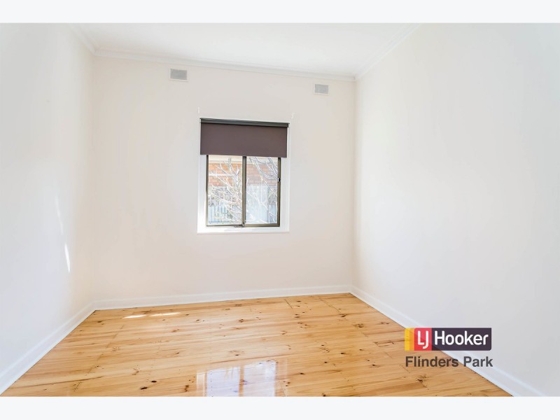 4 Kingborn Avenue, Seaton SA 5023